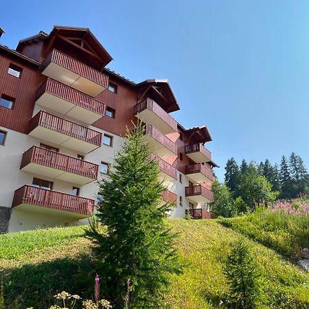 Appartement 4 Personnes Avec Piscine Interieure Пюи-Сен-Венсан Екстериор снимка